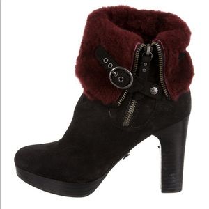 UGG Black Suede Ankle Boots - Size 8